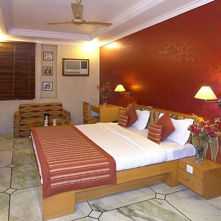 Hotel Singh International Delhi  Eksteriør bilde