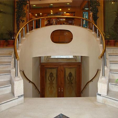 Hotel Singh International Delhi  Eksteriør bilde