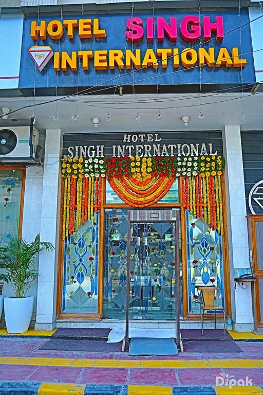 Hotel Singh International Delhi  Eksteriør bilde