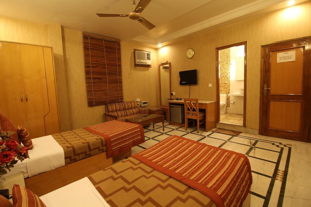 Hotel Singh International Delhi  Eksteriør bilde