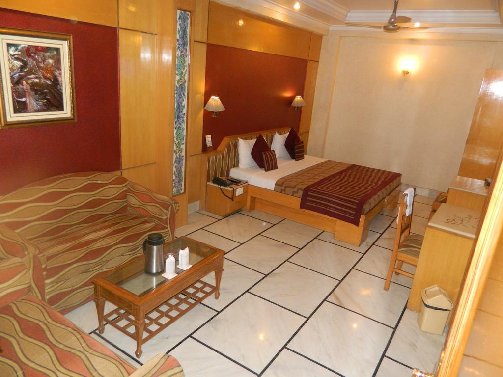 Hotel Singh International Delhi  Eksteriør bilde